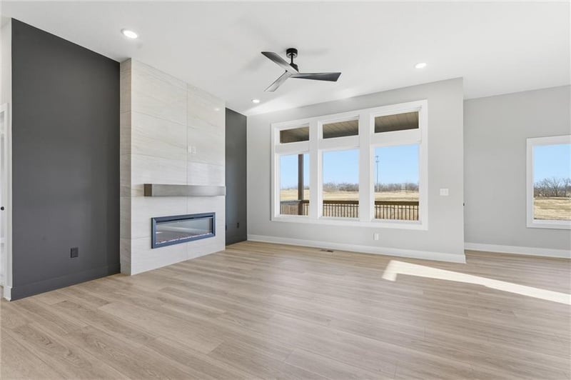 912 94 Ter, Kansas City, MO 64155