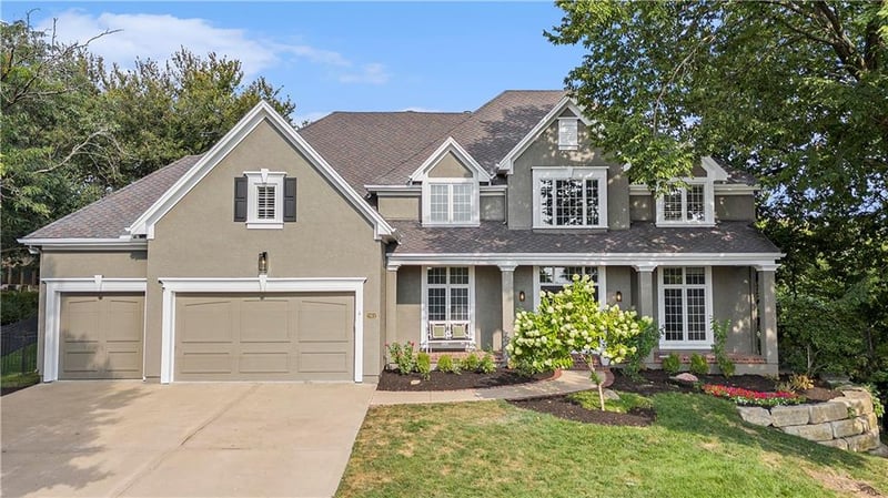 20602 W 95th Ter, Lenexa, KS 66220