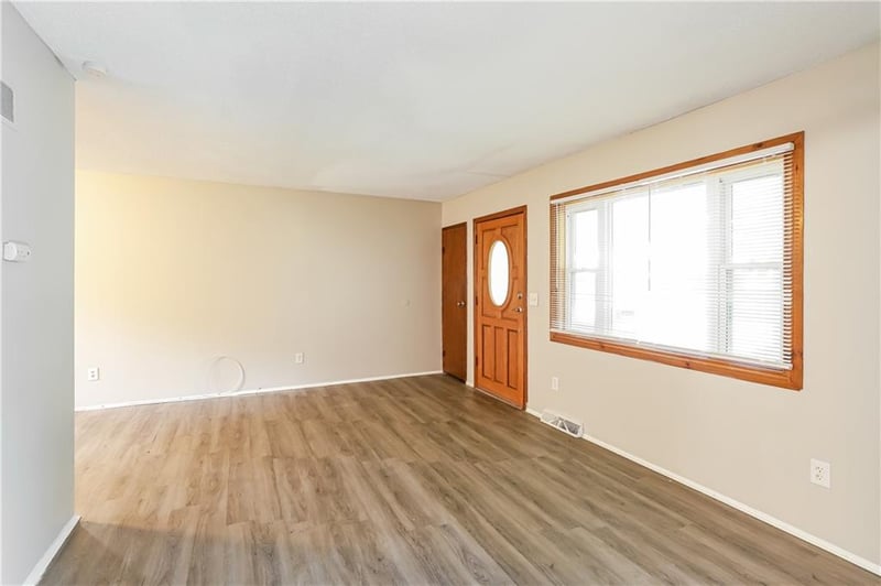 5401 56th Pl, Kansas City, MO 64119