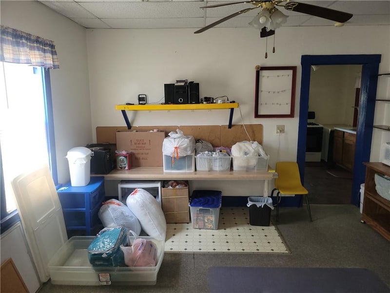 410 W Prairie St, Girard, KS 66743