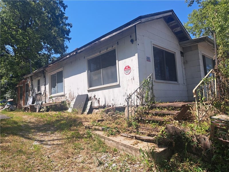 3120 Bellaire Ave, Kansas City, MO 64129