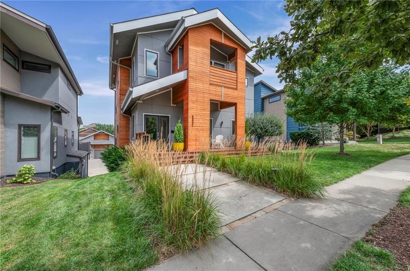2431 Forest Ave, Kansas City, MO 64108
