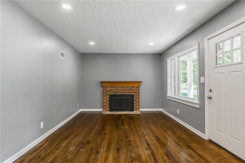 5002 Park Ave, Kansas City, MO 64118