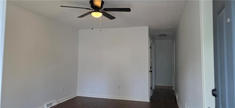 216 82 St, Kansas City, MO 64114