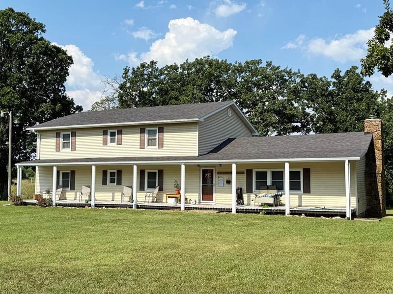 14562 S 3rd St, Stockton, MO 65785
