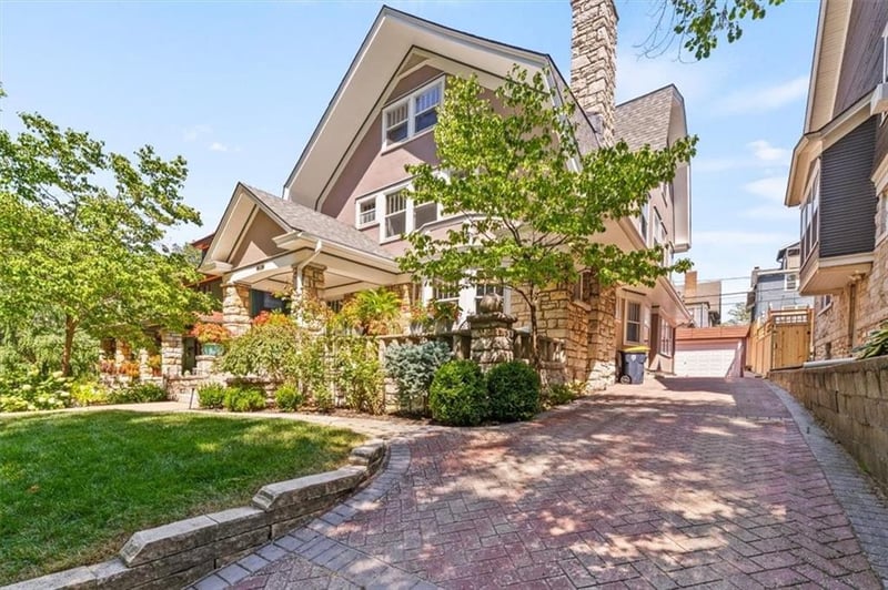 3805 Campbell St, Kansas City, MO 64109