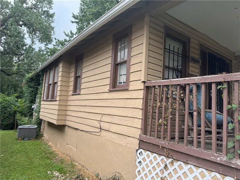 3503 67 St, Kansas City, MO 64132