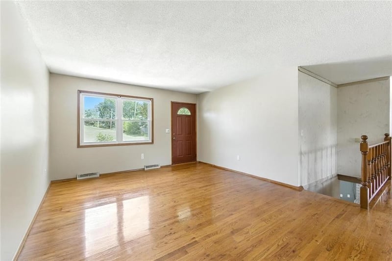 5105 58th St, Kansas City, MO 64119