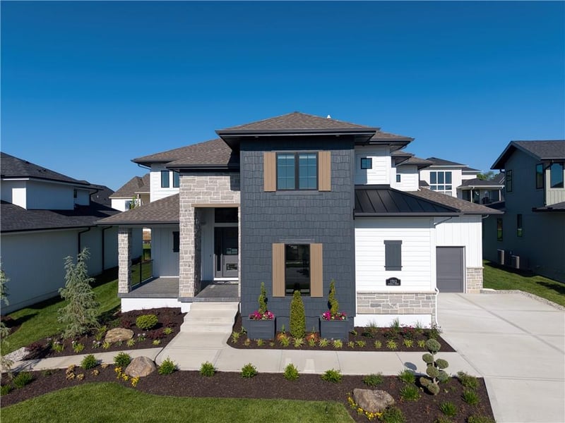 17012 Rosehill St, Overland Park, KS 66221