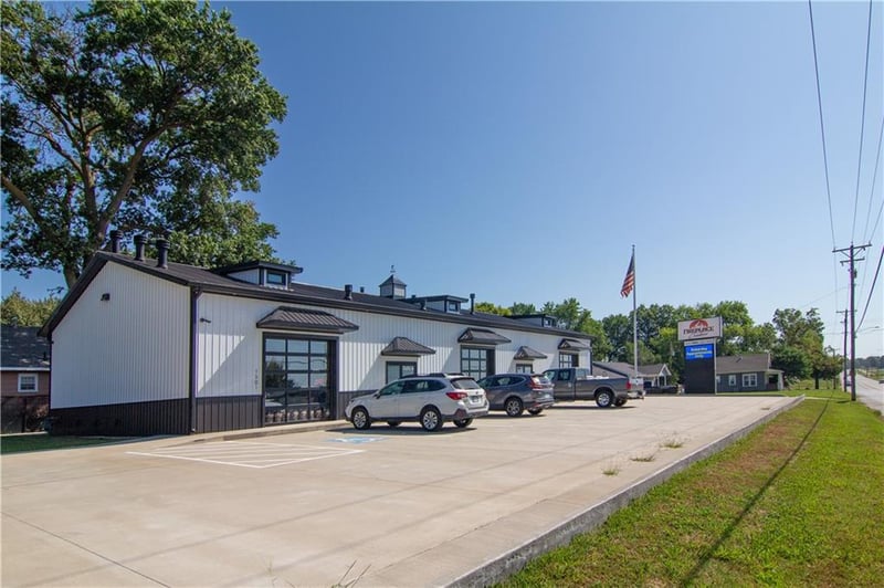 1301 4th St, Pittsburg, KS 66762