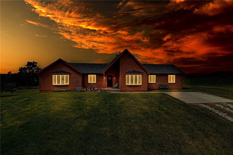 1315 SW State Rt N Rd, Amity, MO 64422