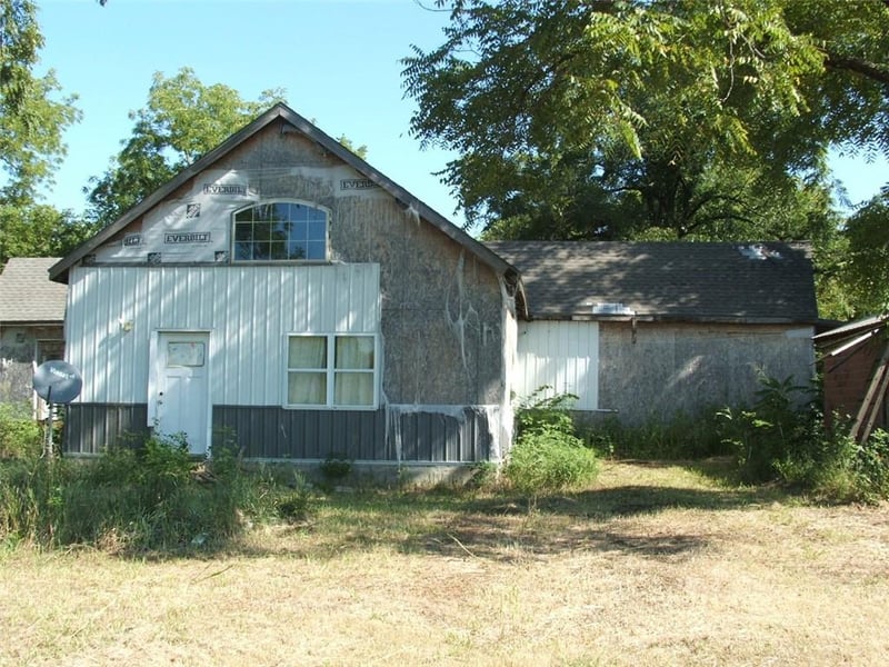 1523 Bridge St, Humboldt, KS 66748