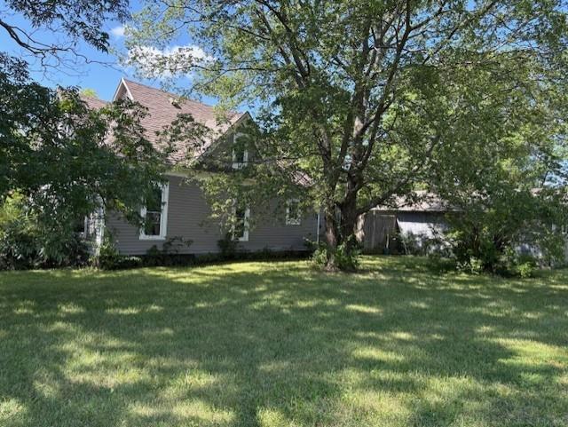 200 W 1st St, Mound Valley, KS 67354