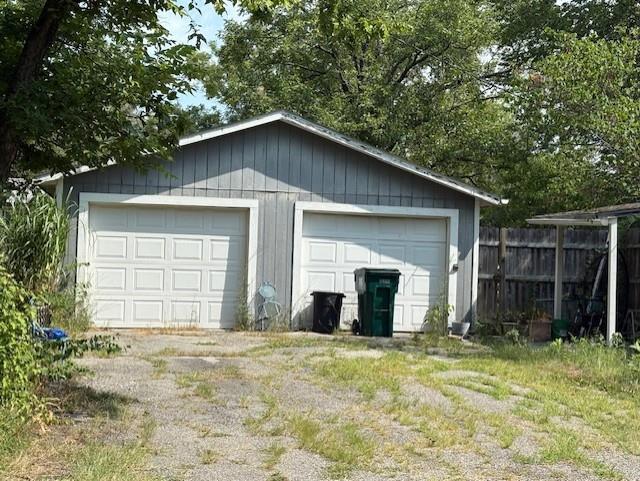 200 W 1st St, Mound Valley, KS 67354