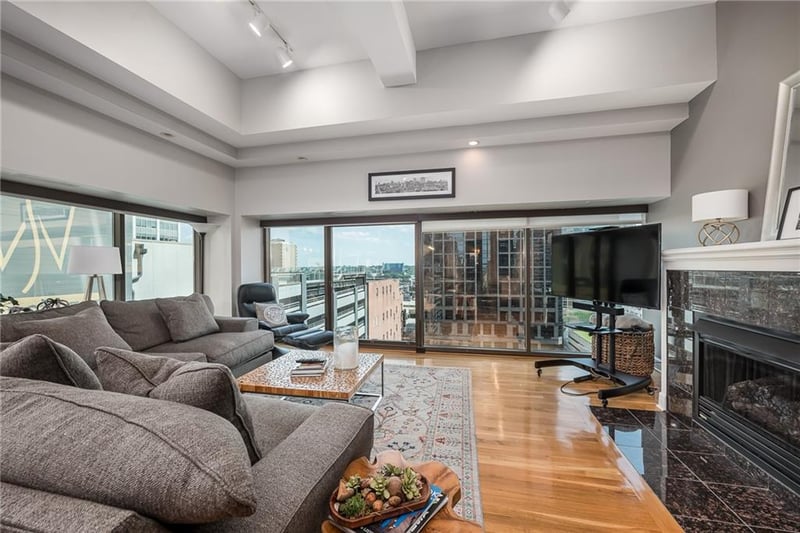 1101 Walnut St #1009, Kansas City, MO 64106