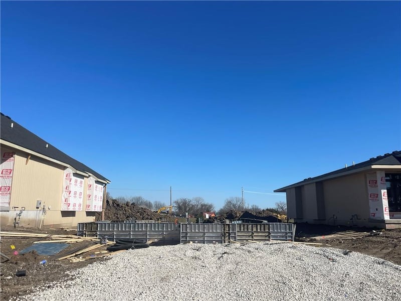 16151 Kaw St, Olathe, KS 66062