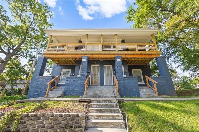 2207 E 24th Ter, Kansas City, MO 64127