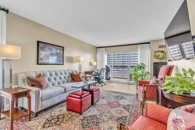 2510 Grand Blvd #2401, Kansas City, MO 64108