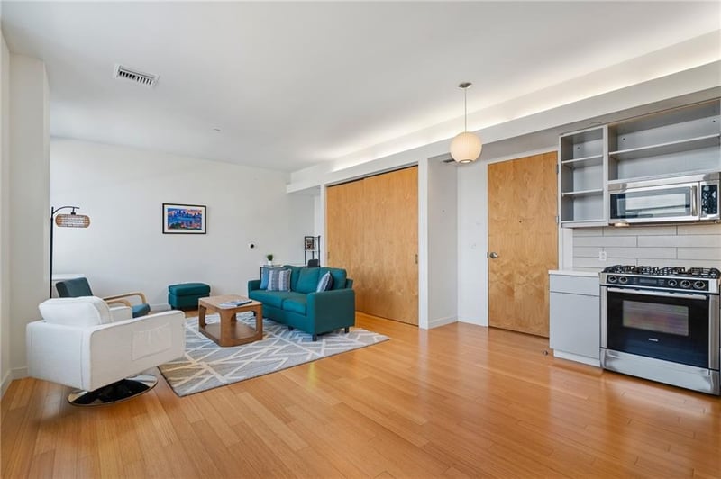 912 Baltimore Ave #502, Kansas City, MO 64105