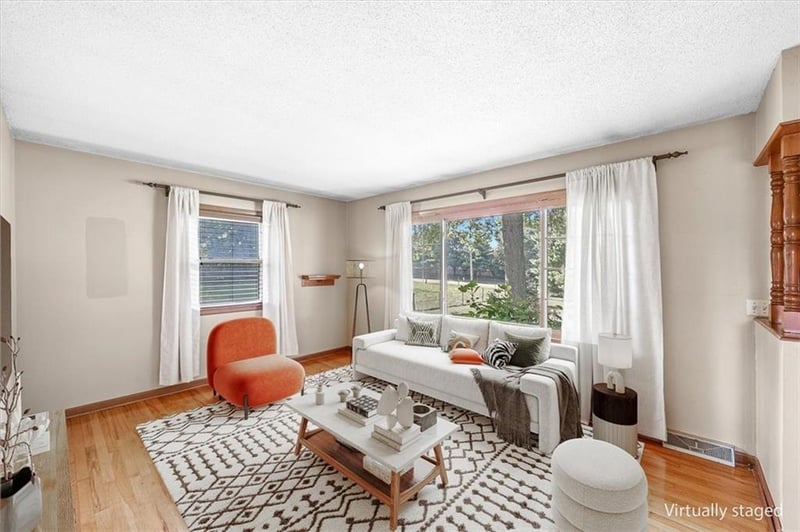 23808 Langsford Rd, Lee's Summit, MO 64063