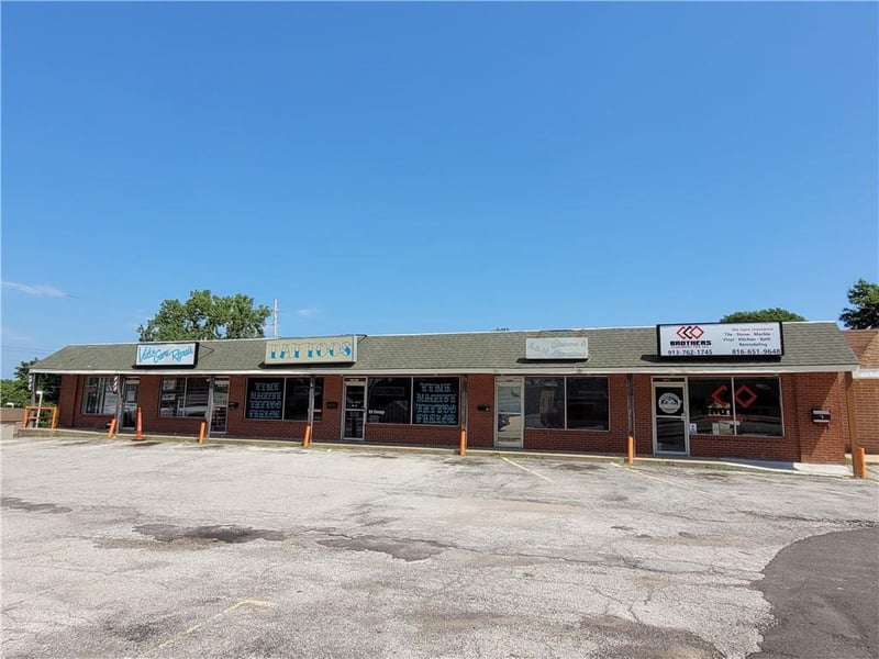 3501 Sterling Ave, Independence, MO 64052