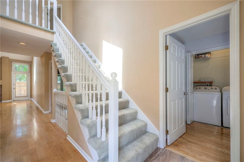 12538 Broadmoor St, Overland Park, KS 66209