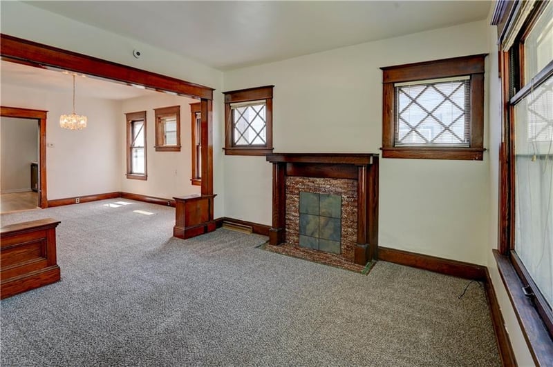 3335 Park Ave, Kansas City, MO 64109