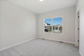 509 Newport Dr, Blue Springs, MO 64014