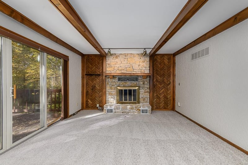 1904 NW 45th Ter, Riverside, MO 64150