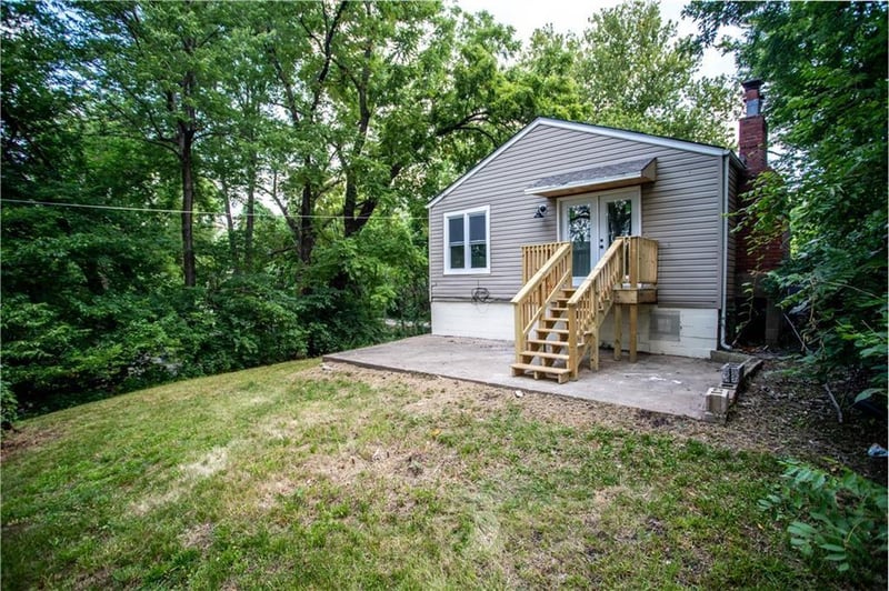 3122 Donnelly Ave, Kansas City, MO 64129