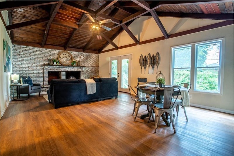 3122 Donnelly Ave, Kansas City, MO 64129