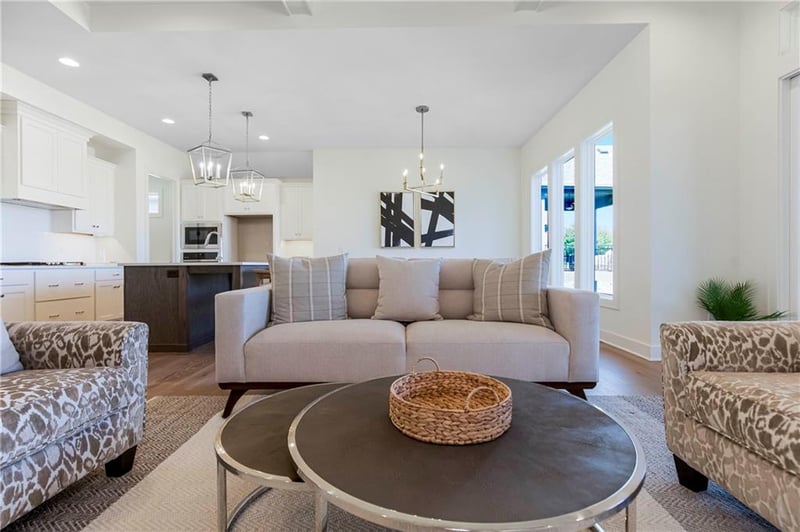 3900 158th Pl, Overland Park, KS 66224