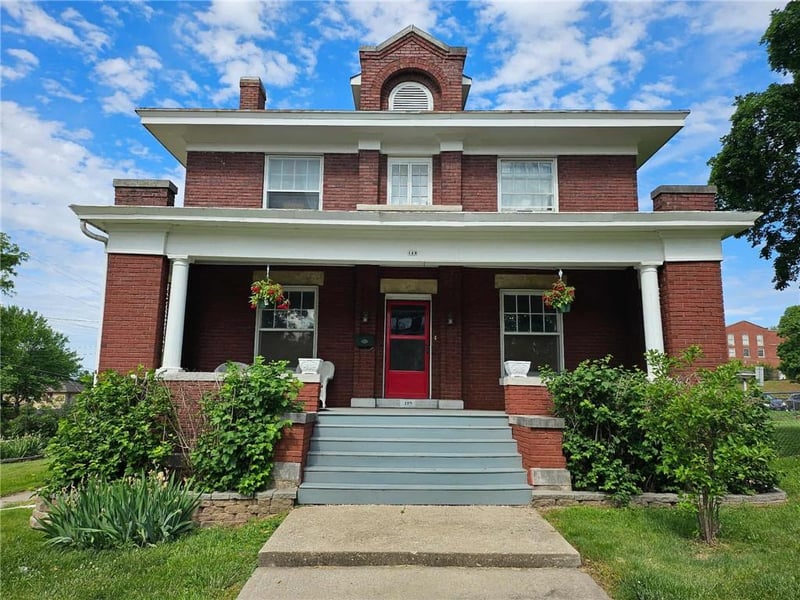 119 14th St, Atchison, KS 66002