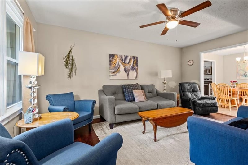 9203 Marsh Ave, Kansas City, MO 64138