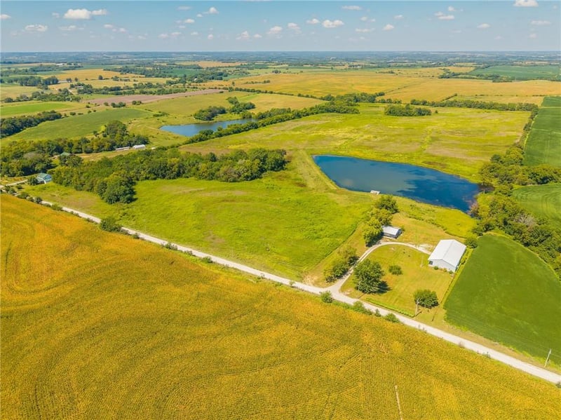 25826 Cr 200 Rural Route, Bogard, MO 64622