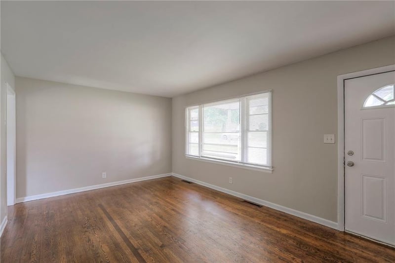 12809 Bowen St, Independence, MO 64055