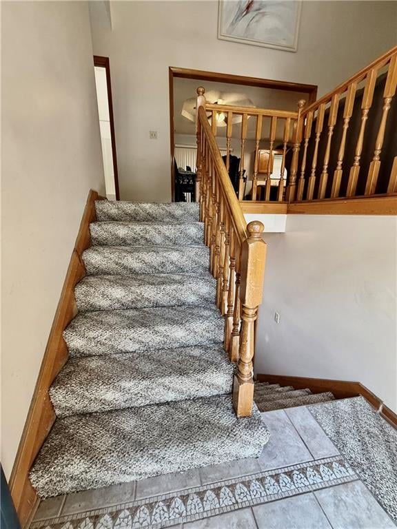 436 Ashton Dr, Lee's Summit, MO 64063