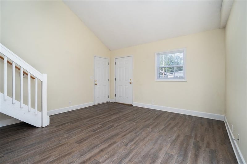 2523 Morningside Dr, Lawrence, KS 66047
