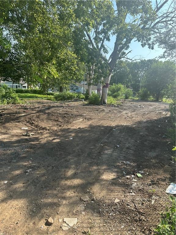 6108 E 7 St, Kansas City, MO 64125
