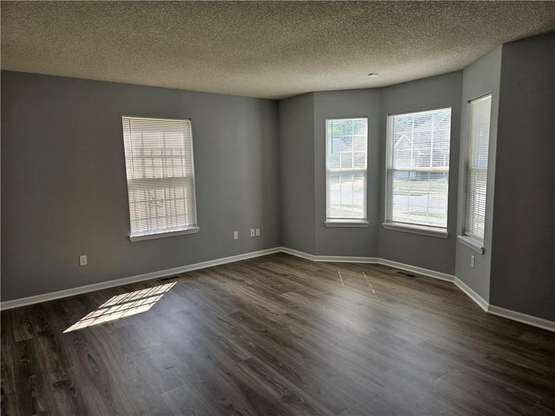 3905 Highland Ave, Kansas City, MO 64110