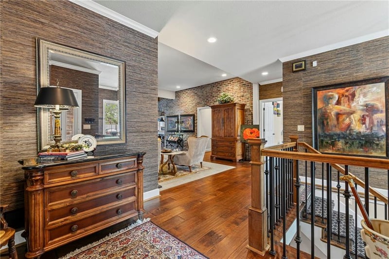 100 W 62nd St, Kansas City, MO 64113