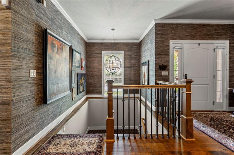 100 W 62nd St, Kansas City, MO 64113