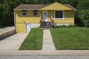 3422 E 54th St, Kansas City, MO 64130