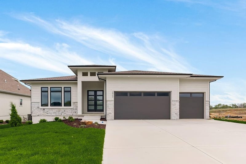 16753 Ripley St, Olathe, KS 66062