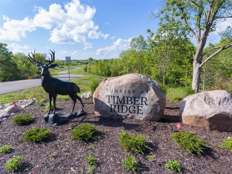 21350 Deer Ridge Dr, Spring Hill, KS 66083