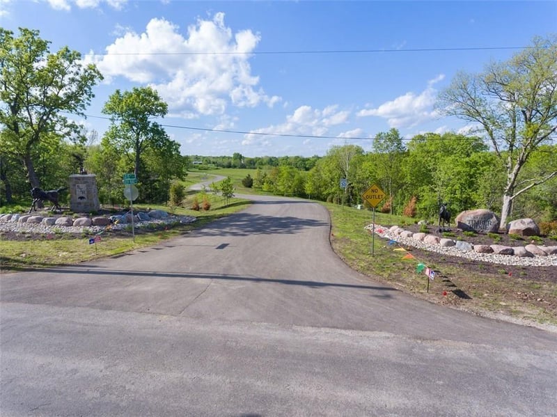 21350 Deer Ridge Dr, Spring Hill, KS 66083