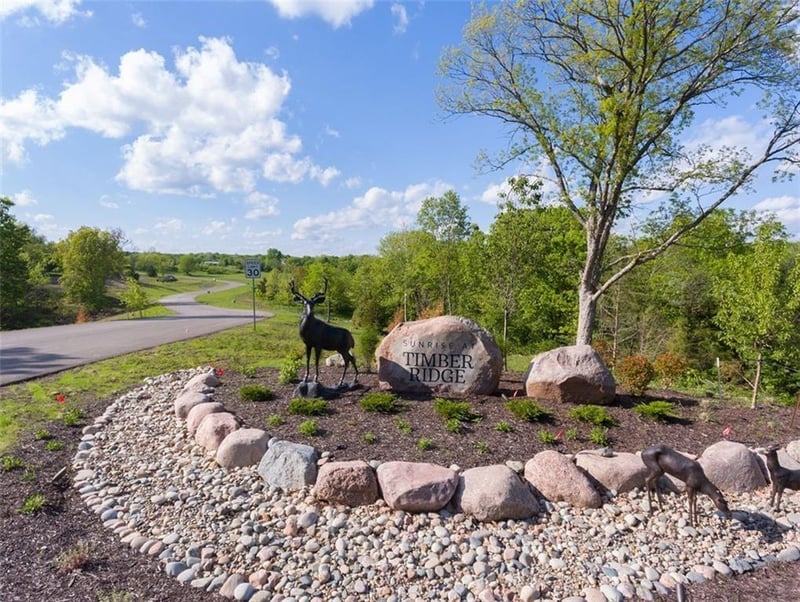 21350 Deer Ridge Dr, Spring Hill, KS 66083