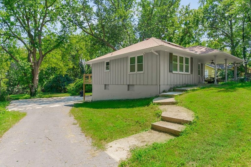 2931 65th Ter, Kansas City, KS 66104