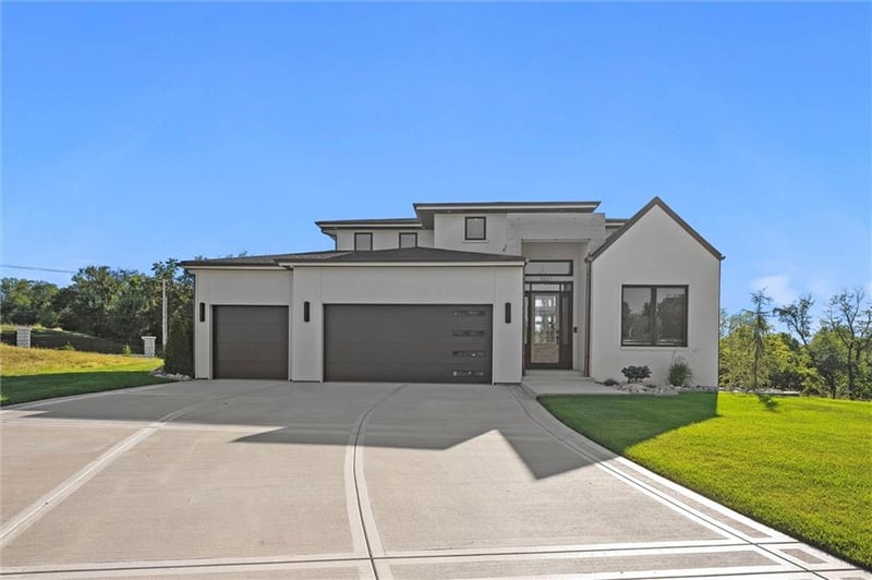 2621 NW 84th Pl, Kansas City, MO 64154