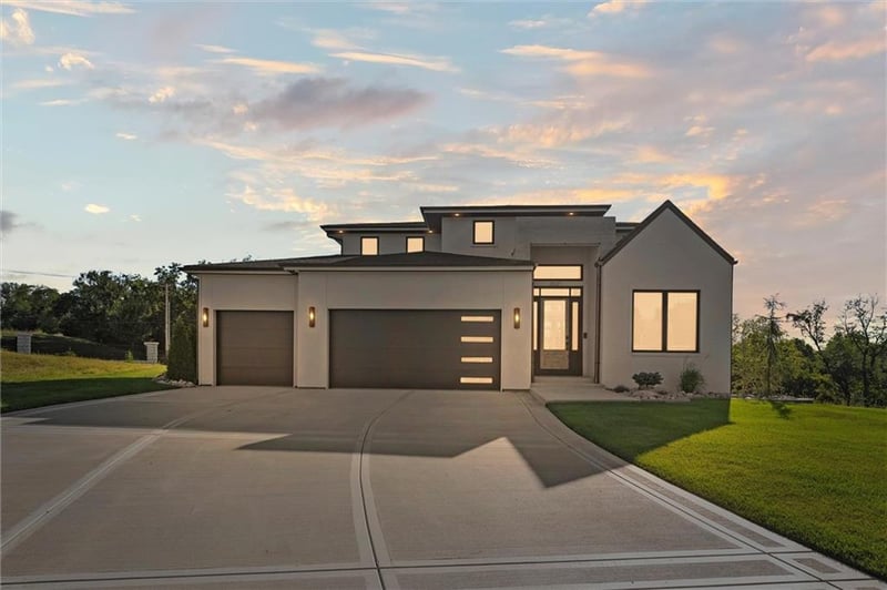 2621 NW 84th Pl, Kansas City, MO 64154
